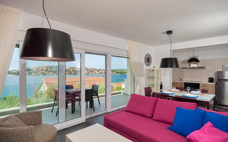 Villa Riviera