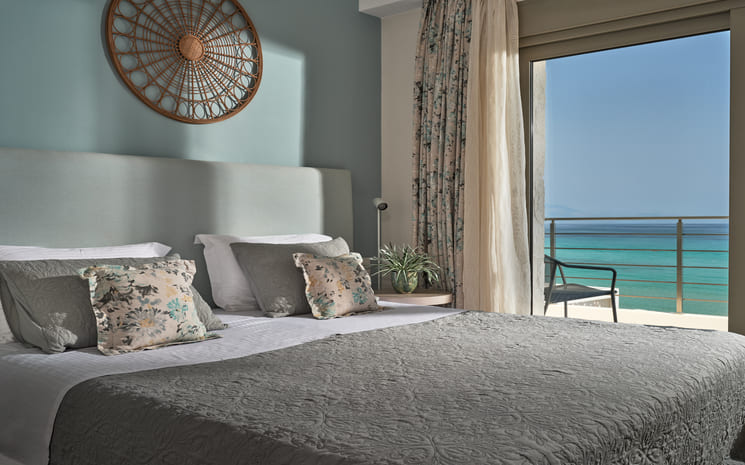 La Joya Beach Villa
