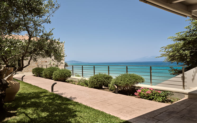 La Joya Beach Villa