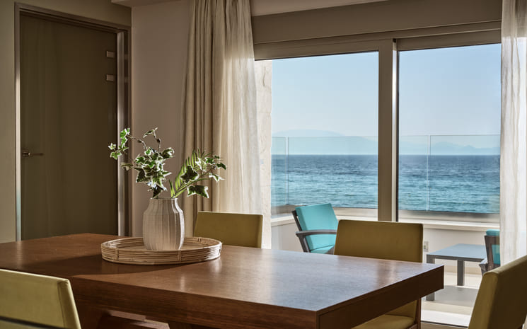 La Joya Beach Villa