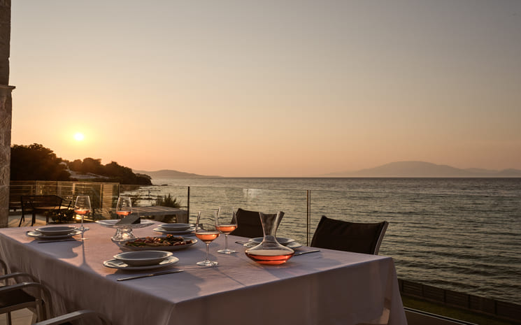 La Joya Beach Villa