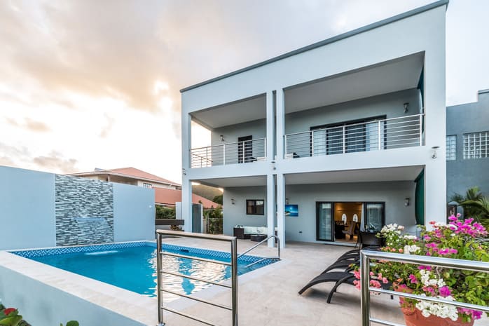 Waters Edge Villas