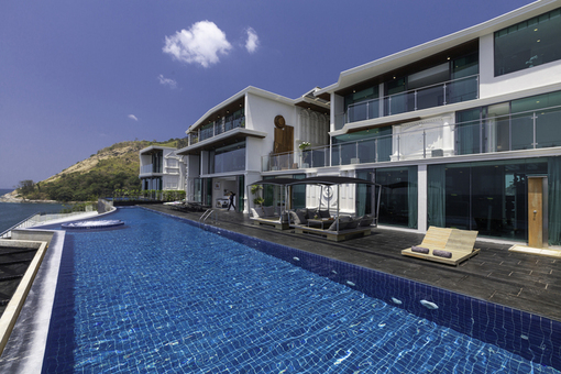 Villa W Collection