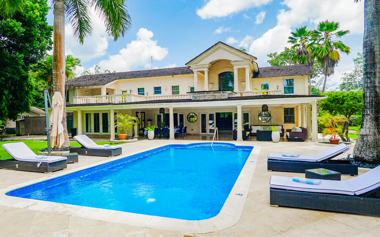 Amberley House