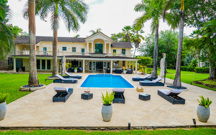 Amberley House