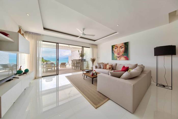 Samrong Beach Villa