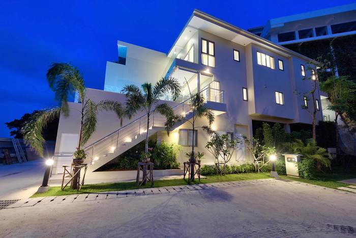 Samrong Beach Villa