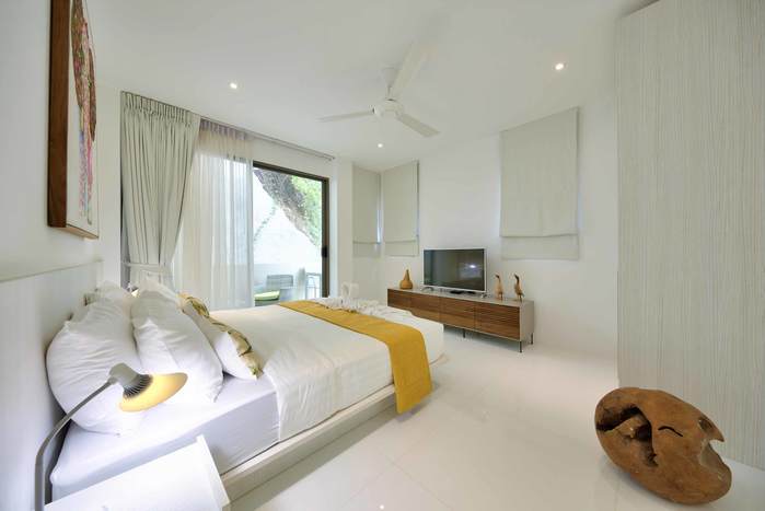 Samrong Beach Villa