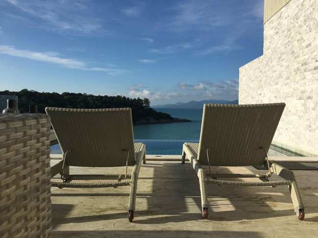 Samrong Beach Villa