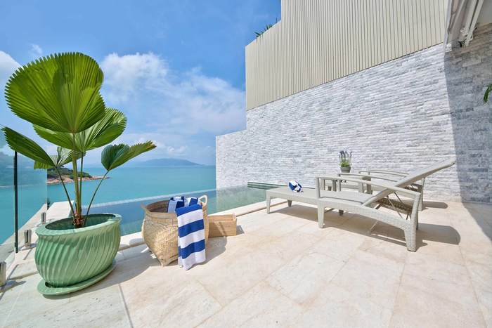 Samrong Beach Villa