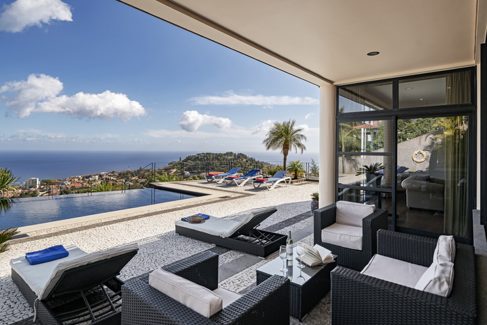 Villa Shine