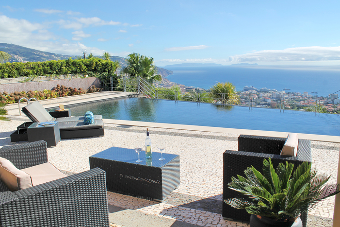 Villa Shine
