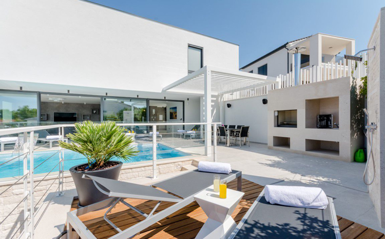 villa-img1
