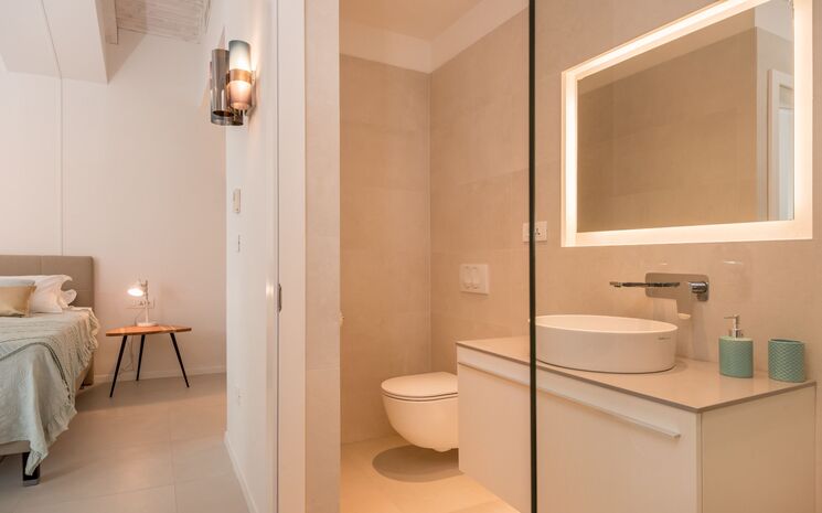 Casa Blanca Brac