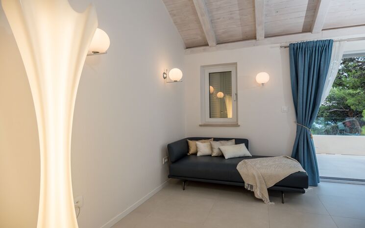 Casa Blanca Brac