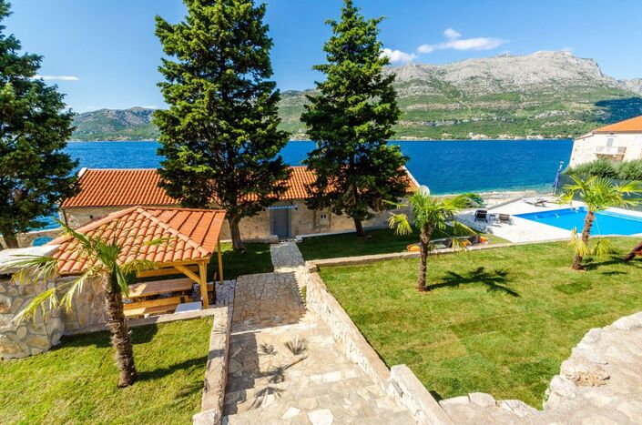 Villa Kristal