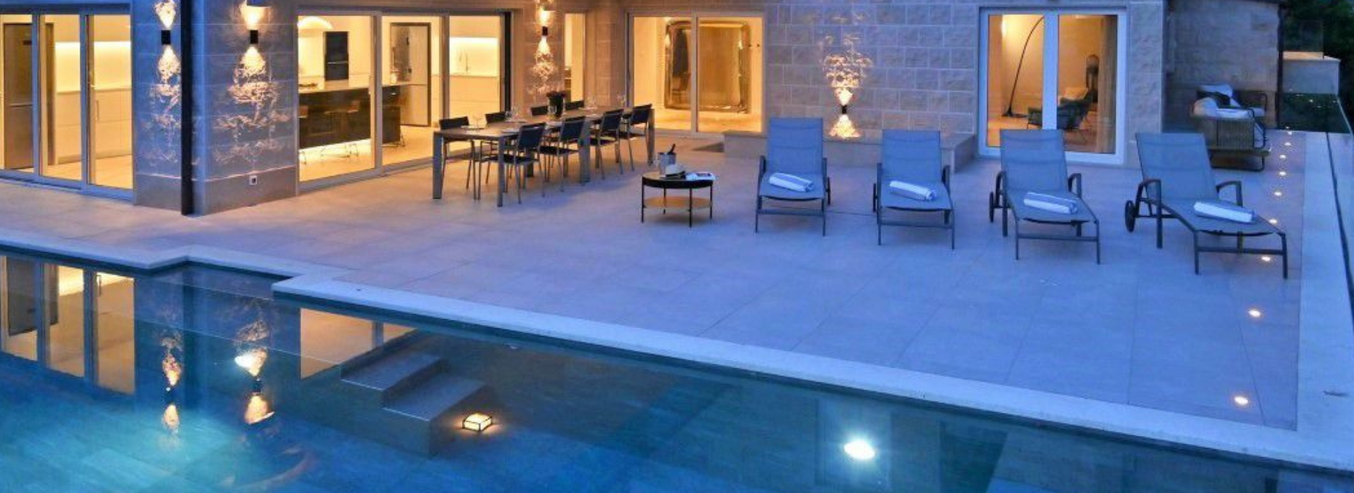 Casa Blanca Brac