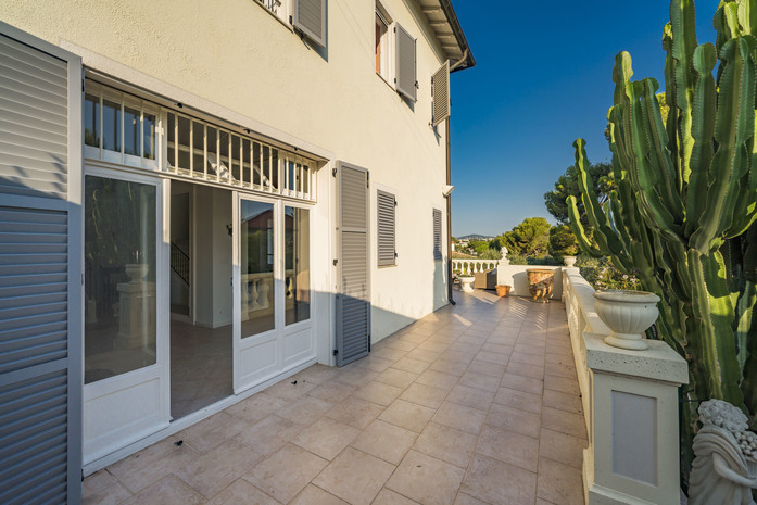 Villa Artsa