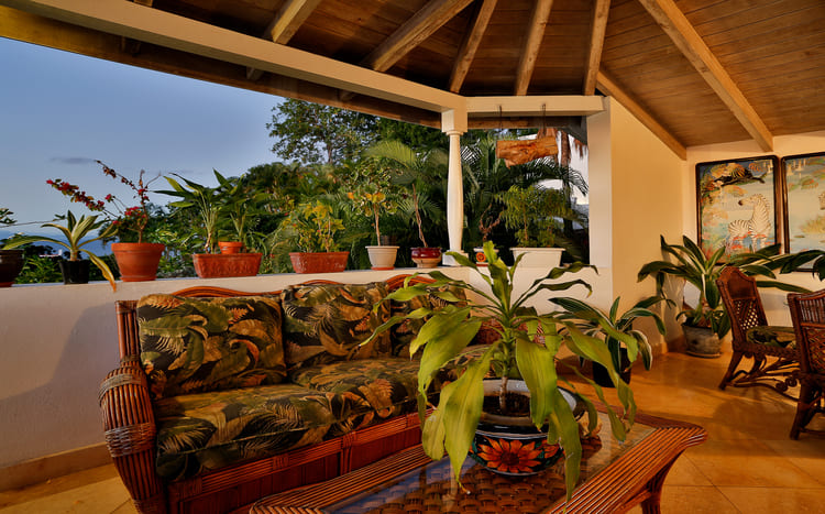 Villa Periwinkle