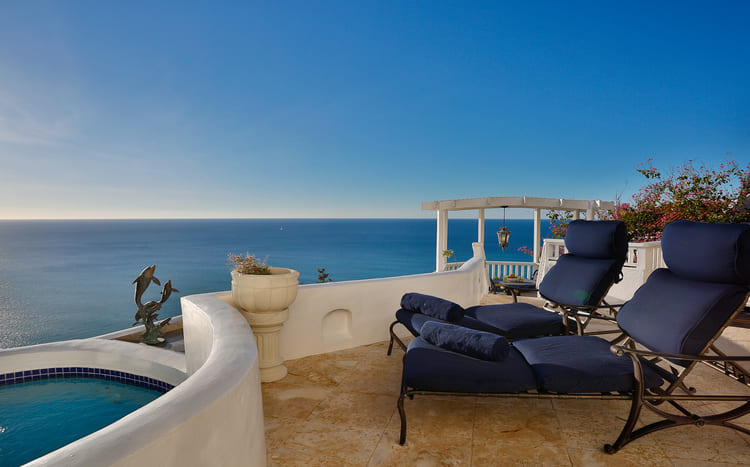 Villa Periwinkle