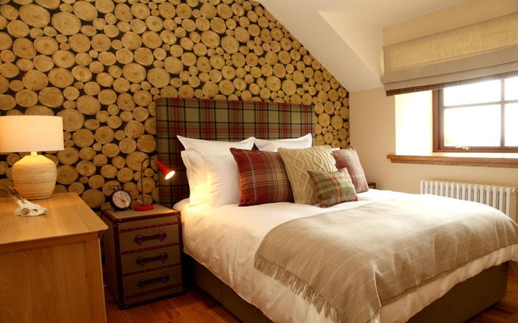 Hawkswood Country Estate – Hawkswood House, The Roundel and Bowhill