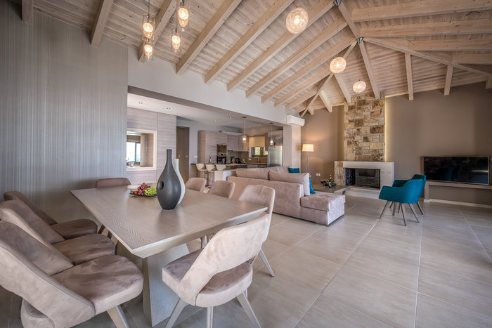 Avra Luxury Villa & Spa