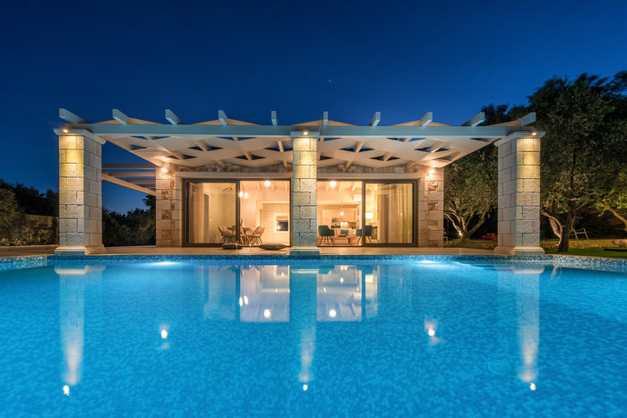Avra Luxury Villa & Spa