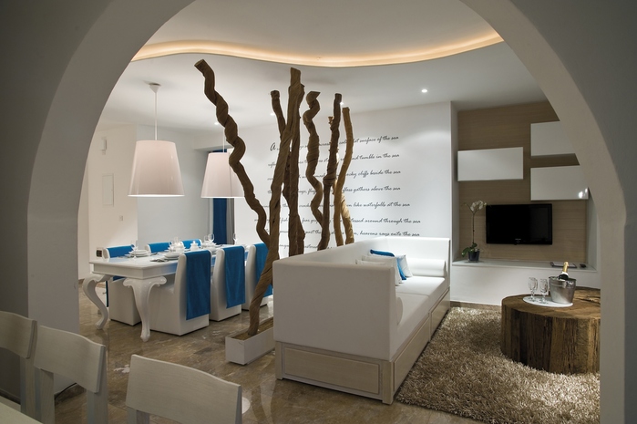 Louis Althea Kalamies Luxury Villas