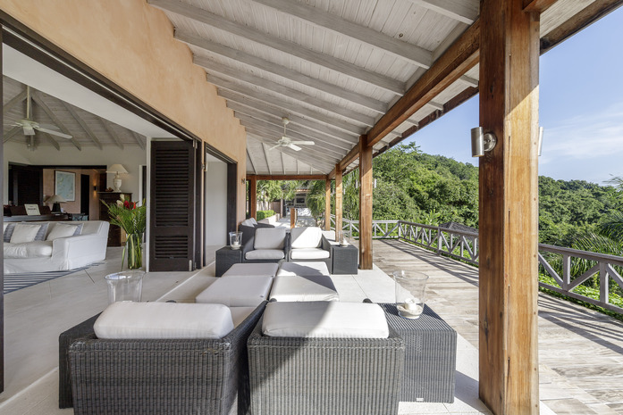 Macaroni Beach House