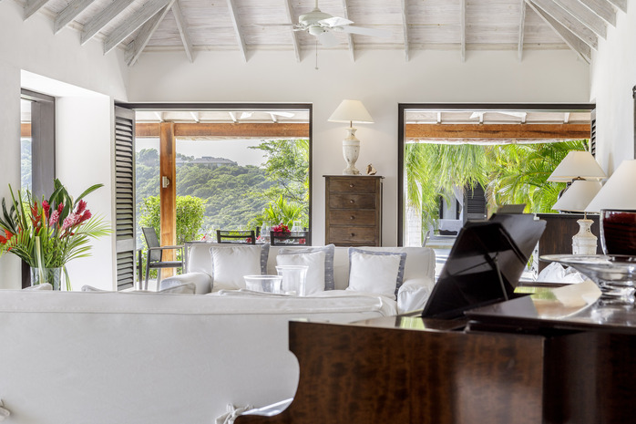 Macaroni Beach House