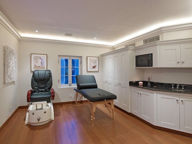 Bachelor Hall