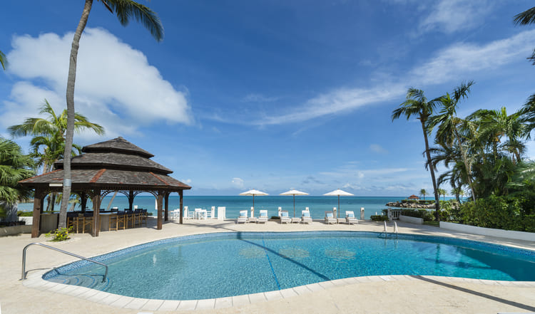 Blue Waters Resort and Spa