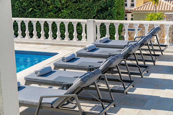 Villa Lola