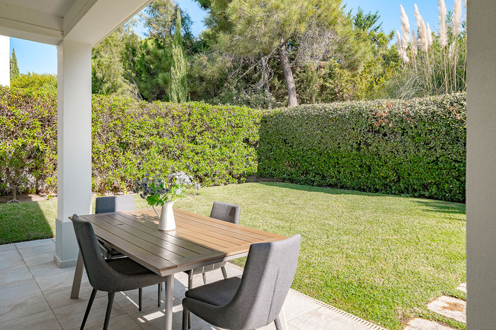 Villa Lola