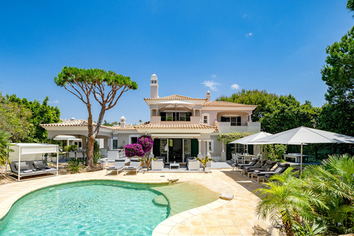 Casa Dora