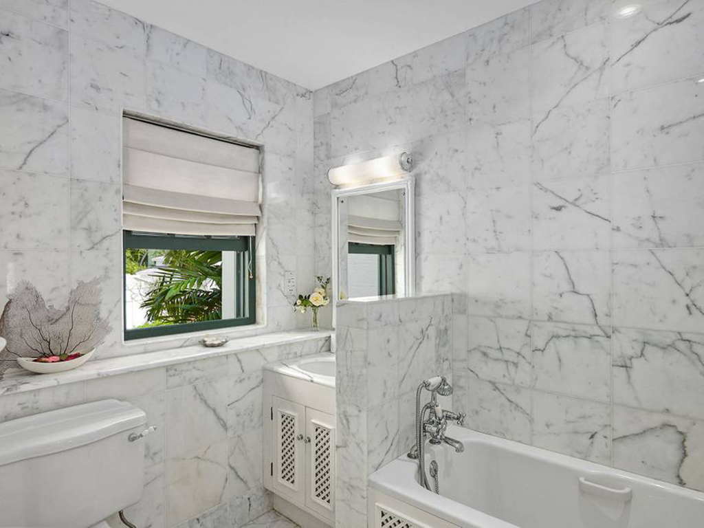 Mullins Bay 6 - Villa Jasmine
