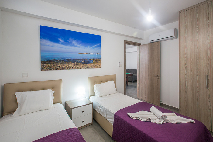 Protaras 465