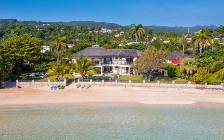 Sea Salt Villa