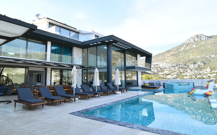 Villa Sinirsiz