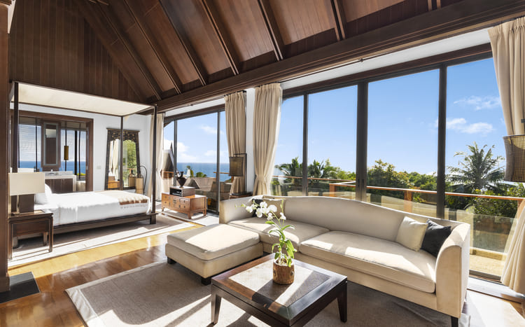 Villa Aye