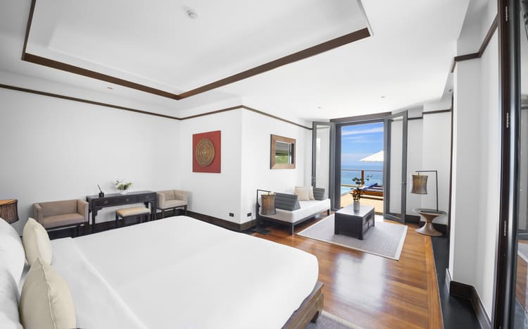 Villa Aye