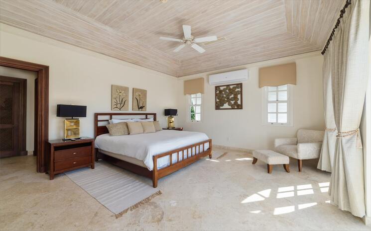 Mahogany Drive 15 Treetops