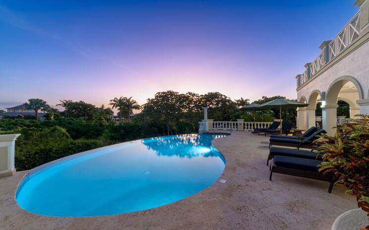 Mahogany Drive 15 Treetops