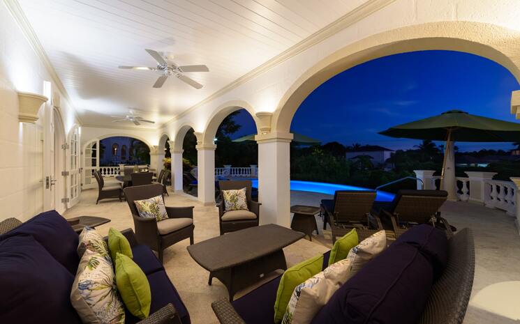 Mahogany Drive 15 Treetops