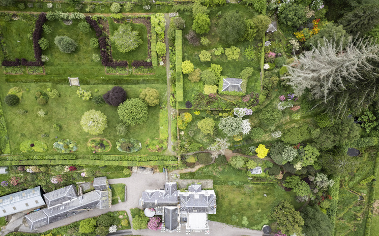 Bolfracks House and Gardens