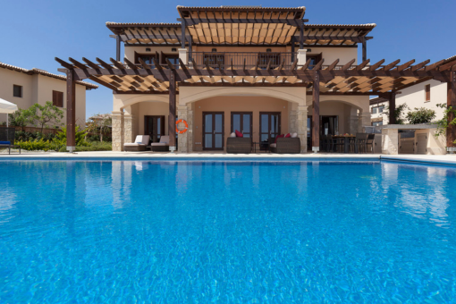 Aphrodite Hills Rentals Cyprus – Five Bedroom Mythos Villa