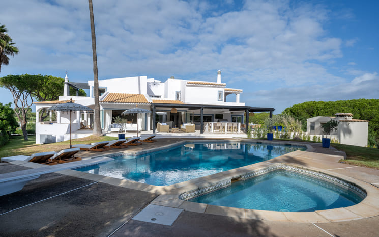 Villa Arvore