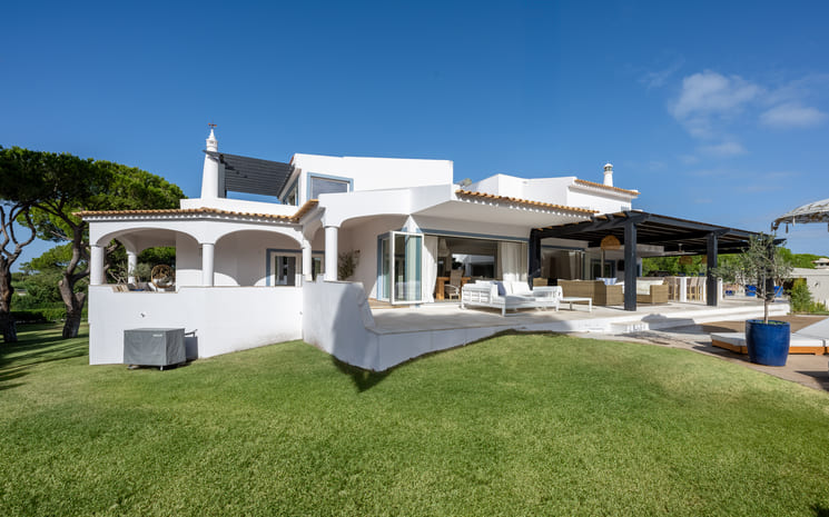Villa Arvore