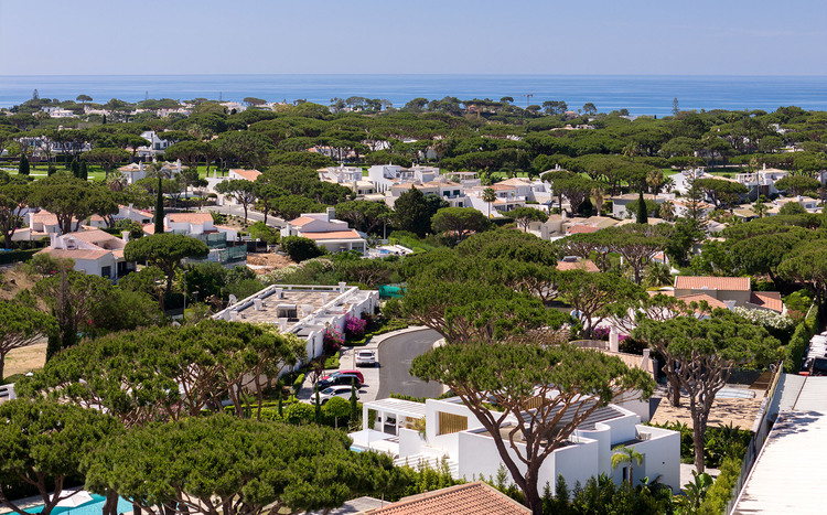 Villa Ira