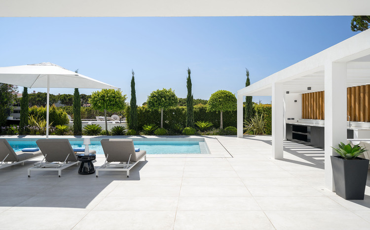 Villa Ira
